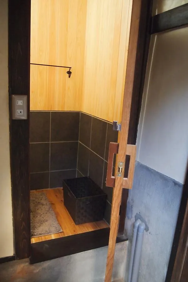Kaika Kitagawanoie Villa Kiotó 0*,  Japán
